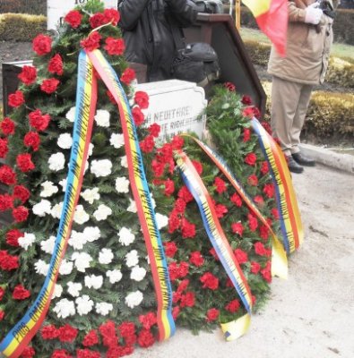 Politicienii participă la manifestările dedicate zilei de 1 Decembrie
